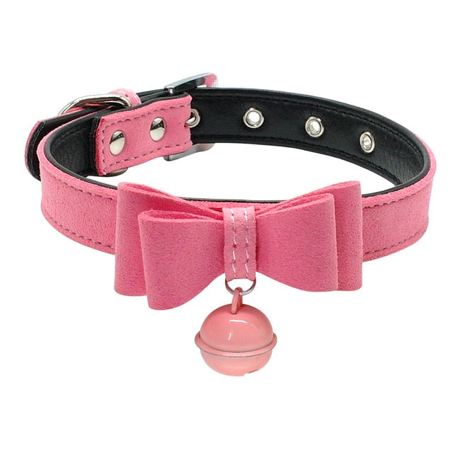 Bow-Tie Collar with Bell